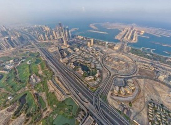 Emiratul Dubai va construi primul mini-oraş cu temperatură controlată